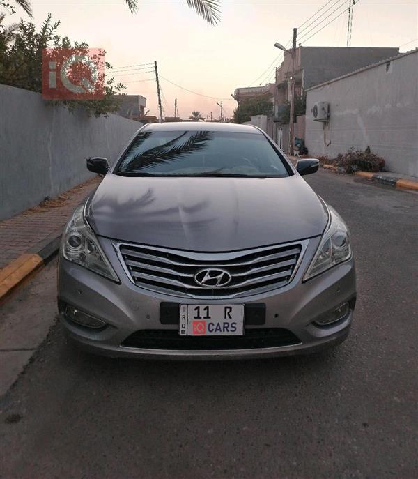 هيونداي أزيرا 2012 للبيع في العراق - بلد